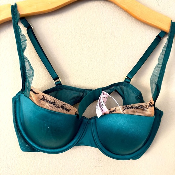 NWT Victoria's Secret Teal Bra 34B - Picture 1 of 6